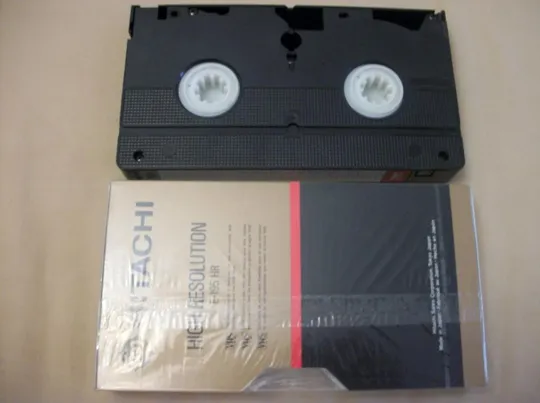 Купити Видеокассета SKC VHS . Мультфильм для детей. 1. Леди и Бродяга . 2. 101 Далматинец