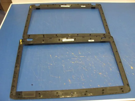 Купити №29-3 рамка матриці 13N0-BNA0802 13N0-BNA0801 для MEDION AKOYA P7632 E7223 оригінал