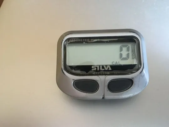 Педометр SILVA plus c таймером, счетчиком калорий и расстоянием Ціна