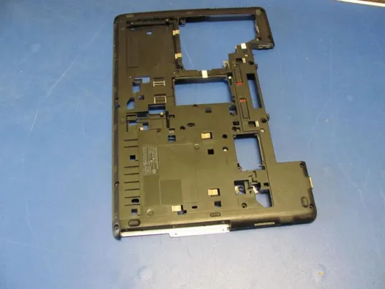№352-3 Кришка нижня частина (дно, корито, піддон) корпуса для ноутбука HP ProBook 650 G1 Продаж