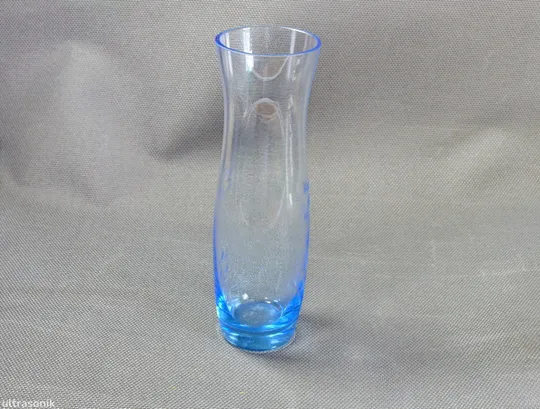 Ваза для квітів блакитне радянське кольорове скло Вживане Ціна