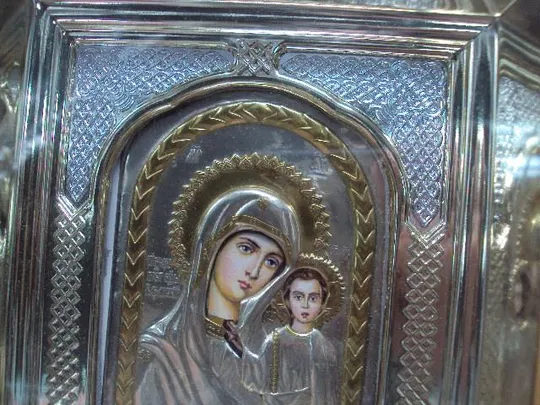 Купити Иконы венчальная пара Спаситель Иисус Христос и Богородица в киотах икона размер 21х18,5 см №5480