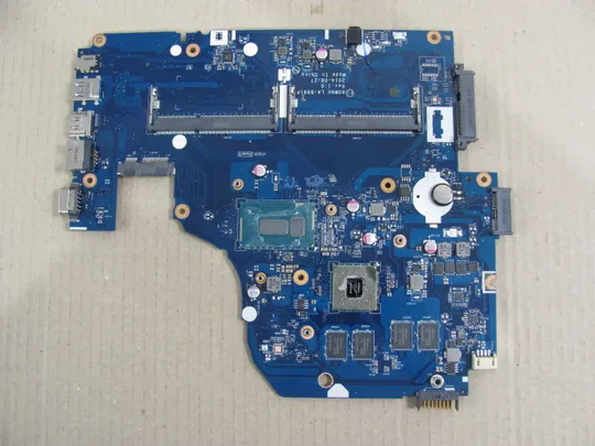 390-15 материнська плата A5WAH LA-B991P SR23W  I7-5500U для Acer Aspire E5-571G E5-571 оригінал Недорого