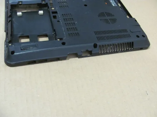 номер0100-7 Кришка дно піддон корпуса 13N0-A8A0C01 для Packard Bell Easynote LE69KB EG70 оригінал Інтернет-аукціон
