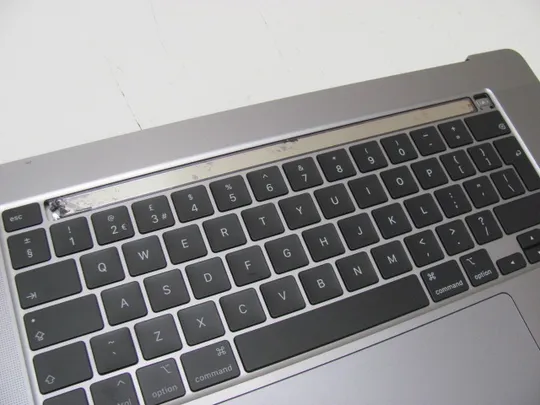 4294 корпус APPLE  НІМЕЧЧИНА З аукціону