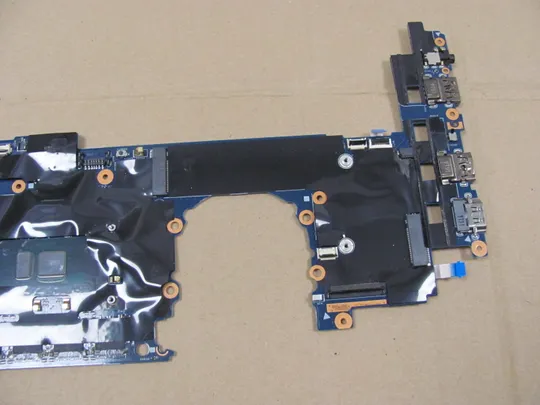 598-23 материнська плата 448.04P16.002M  01AX808 SR2F1  i7-6600U  для Lenovo CARBON X1 Gen 4 оригінал Де купити