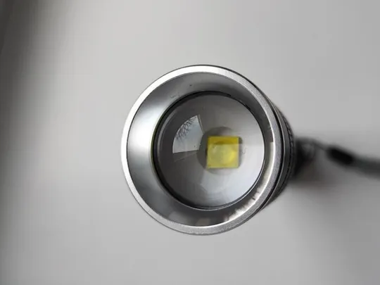 Ліхтарик ручної bailong bl-611 p50 З аукціону