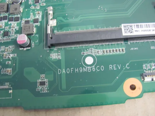 418-18 материнська плата DA0FH9MB6C0 i3-5005U SR27G  для  FUJITSU  A555  оригінал Де купити