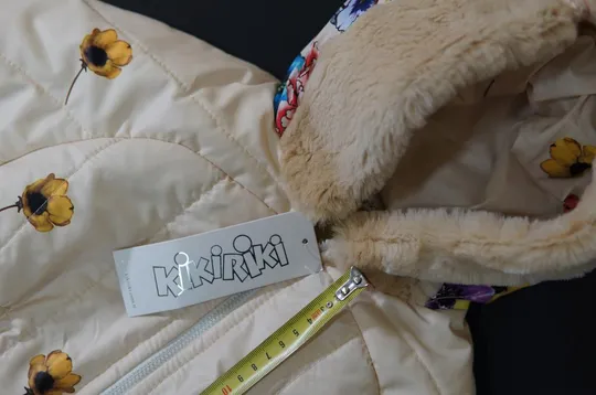 новый детский комбинезон для девочки бежевый цвет, с цветочками №756 Де купити