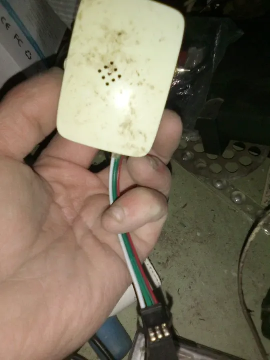 контролер управління адресними світлодіодами.як правило живдення 5-12в. Ціна