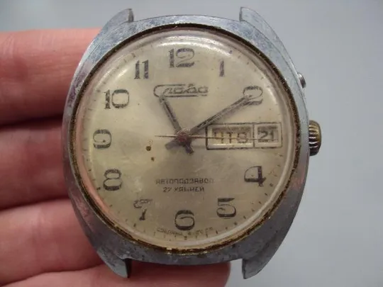 Мужские наручные часы Слава календарь 27 камней ссср без задней крышки не на ходу №14652 Ціна