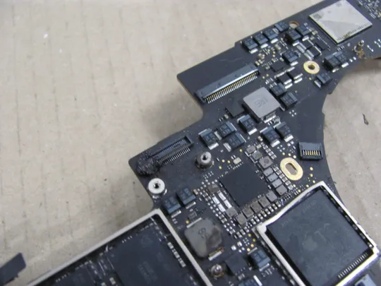 65-21 материнська плата SRG0V   I5-1038NG7 для  APPLE MACBOOK PRO 13 оригінал Характеристики