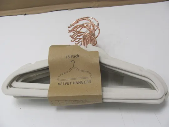 Оксамитова вішалка Badgley Mischka проти ковзання комплект 15шт (14) Ціна