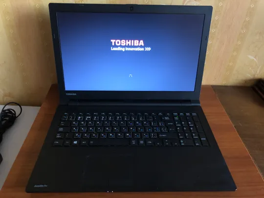 Ноутбук Toshiba Satellite Pro R50-B i3-4005U/8GB/SSD 240GB/InteHD Де купити