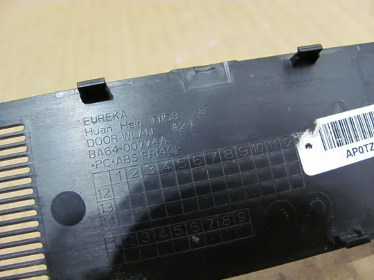 номер0342-23 сервісна кришка AP0TZ000F00 для SAMSUNG NP350 NP350E7C NP355E7C NP355 cover wirelles cover wi-fi flip cover кришка wifi оригінал Інтернет-аукціон