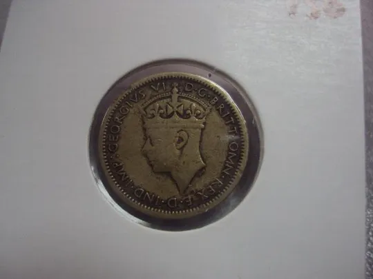 Купити монета британская западная африка 6 пенсов 1940 №8045