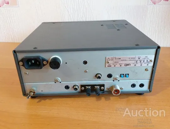 КВ приемник Icom IC-R72 Де купити