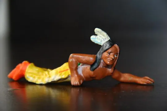 индеец ГДР ГДР №006 ПАУХАТАН Антон Редер Lisanto Ціна