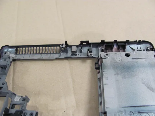 556-7 Кришка дно піддон корпуса 6070B0688501 738681-001 для HP PROBOOK 640 G1 оригінал На торгах