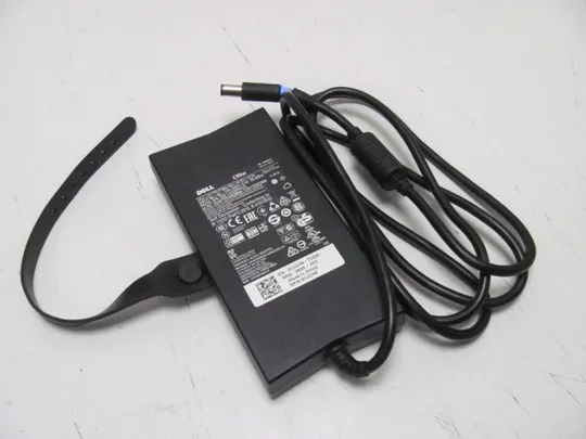 5438с  адаптер живлення DELL  LA130PM121 19.5V 130W З аукціону