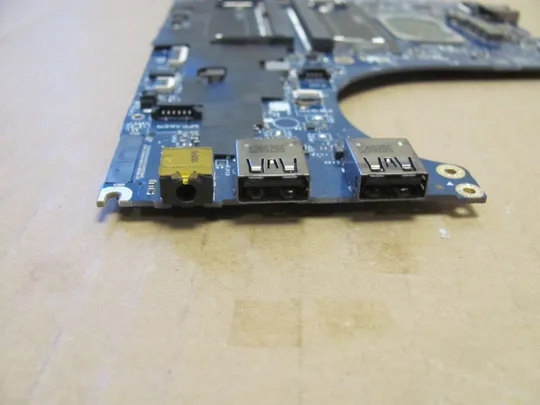 номер0991-4 материнська плата Mainboard Материнка Основна плата Системна плата Плата системи Laptop motherboard мамка ноутбучна плата   SRFCN i7-9850H EDA50 LA-H271P для Dell Precision 7540 M7540 оригінал Недорого