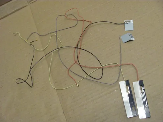 363-24 WI-FI антени для FUJITSU H910 оригінал Ціна