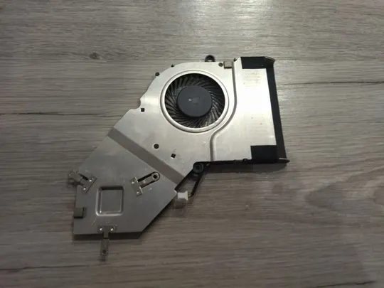 Система охолодження (кулер) для ноутбука Acer Aspıre E5-571 E5-521 E5-531 E5-511 E5-411 V3-472G  (AT15Y001SS0) Ціна