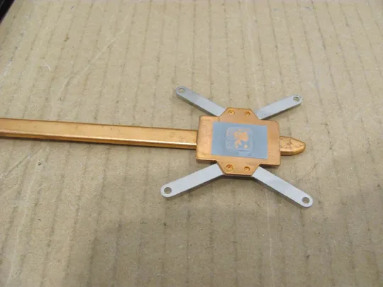 номер0234-17 термотрубка охолодження H000026370 13N0-Y3A0W02 для TOSHIBA C670 C670D C675 C675D оригінал Продаж