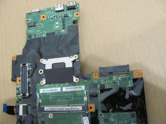 537-35  материнська плата 48.4FZ20.011 для LENOVO T410 оригінал в Україні