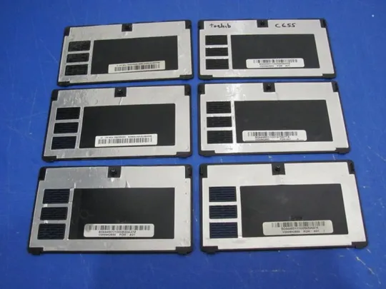Купити №229-31 сервісна кришка V000942650 для Toshiba L650 L650D L655 L655D оригінал