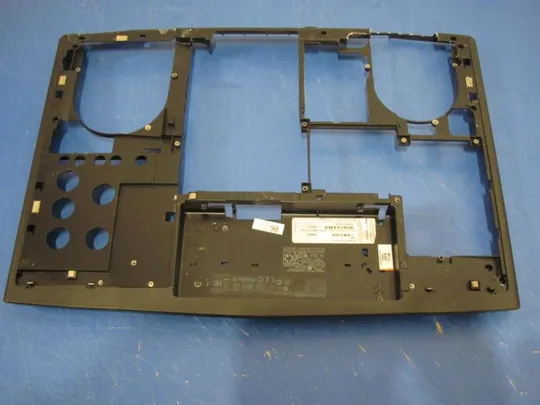 №177-1 Кришка дно піддон корпуса 0CV6K8 AM0MK000100 для Alienware M17x R4 оригінал Ціна