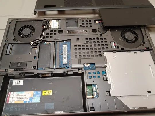 0838 Dell Precision M4800  core  I7-4810mq 4gb  НІМЕЧЧИНА Характеристики