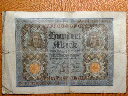 фото, 100 марок Німеччина 1920 (літера M, 8 цифр)