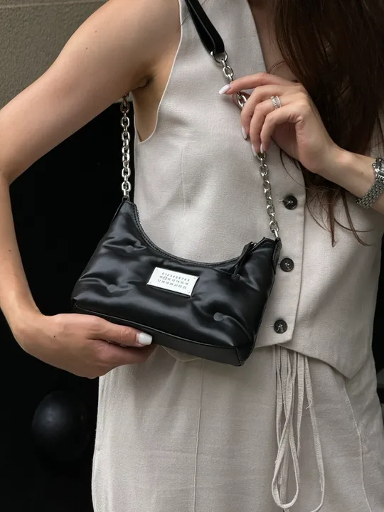 Сумка Maison Margiela Black Glam Slam Small Shoulder Bag 99476 Недорого