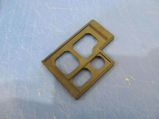 номер0094-8 Заглушка CP473765-01 для Fujitsu Lifebook A531 AH531 AH512 A530 AH530 Card Slot Plug заглушка корпуса пробка заглушка роз’єму кришка порту Ціна