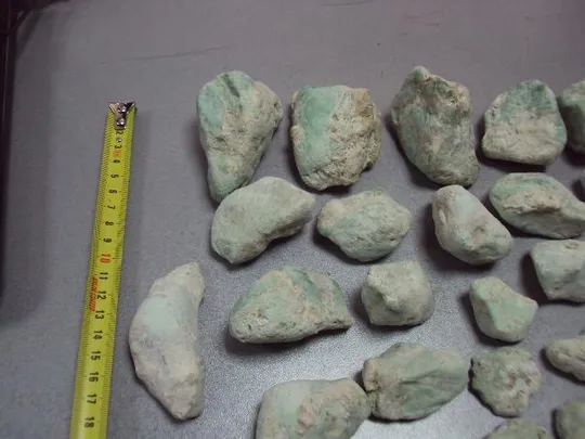 Камни минералы Варисцит необработанный вес 2 кг 708 грамм лот №11837 З аукціону