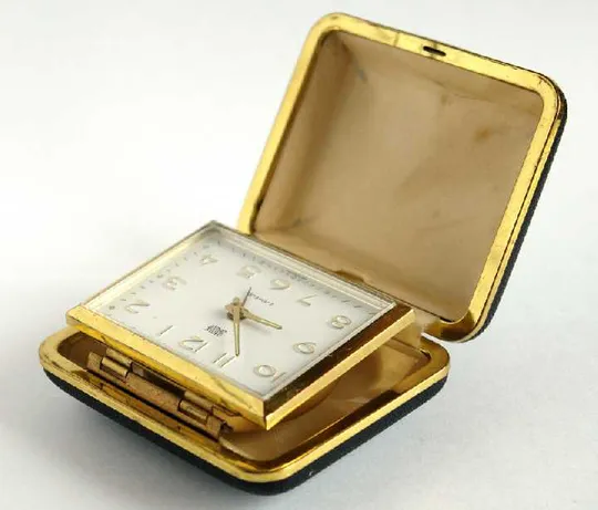 Дорожній годинник будильник BADUF 1970-ті Germany Недорого