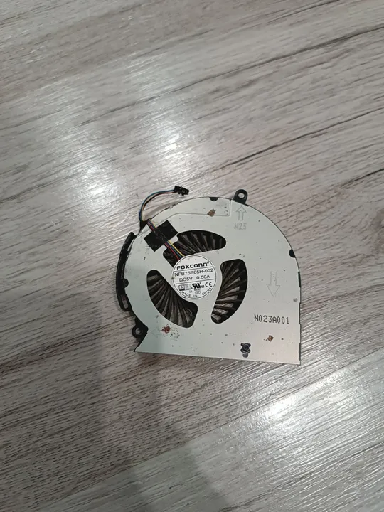 Купити Вентилятор (кулер) HP Pavilion 14-D 15-D 16-D 17-D 240 G2 250 G1 250 G2 255 G1 255 G2 (nfb75b05h-002)