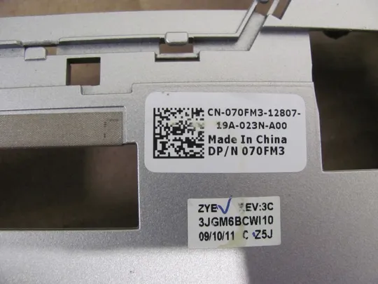 568-2 Кришка дно піддон корпуса 070FM3 3JGM6BCWI10 для Dell XPS 15 L501X L502X P11F оригінал З аукціону