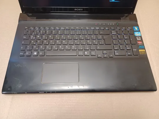 1324 Sony Vaio SVE171A11M 17,3&quot; FHD i7 3612QM 2,1Ghz / 8Gb / 240ssd / Radeon HD7600m 2Gb 128bit / WebCam / Led keyboard + блок живлення З аукціону