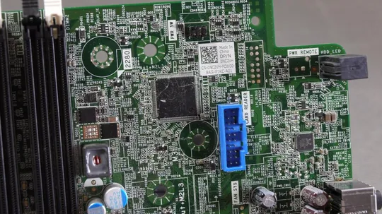 материнская плата DELL Optiplex 7060 SFF (s1151, Intel chipset Q370, 4xDDR4, M2.PCIE, M2.WLAN, Deskt Характеристики