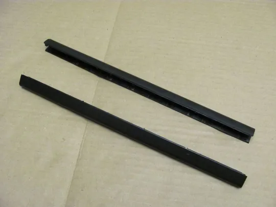 557-9 заглушка корпуса 13NB04X1P1201 для Asus R515 R515M R515S X553 XX092D оригінал Де купити