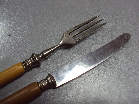 Столовые приборы десертный набор вилка и нож Solingen Rostfrei металл дерево длина 15 и 16 см №13270 Де купити