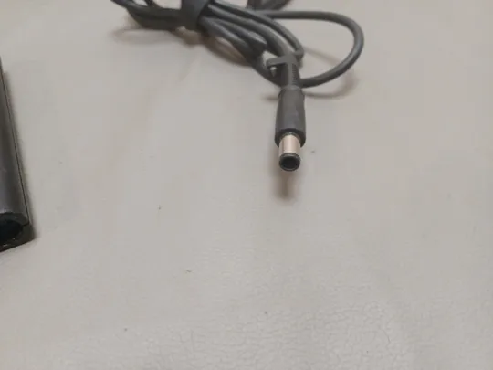 0940 адаптер живлення  HP HSTNN-DA14 19.5V 3.33A 65W  НІМЕЧЧИНА Де купити