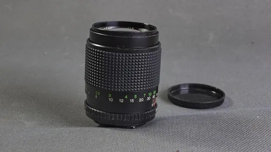 Купити Телеобъектив Cosina Cosinon-T MC 135mm/2.8 Ф52мм байонетное крепление Pentax-M Вживане