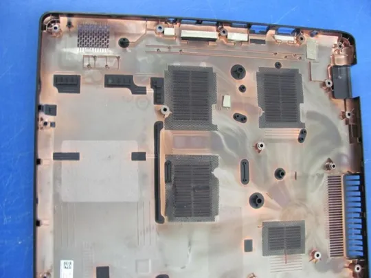 №181-3 Кришка дно піддон корпуса EAZYW002010 для ASPIRE E 17 E5-721 оригінал З аукціону