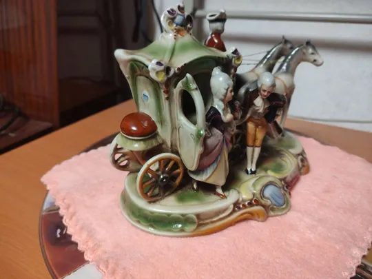 Екіпаж - статуетка VEB Porzellanfiguren Lippelsdorf, 1967 рік З аукціону