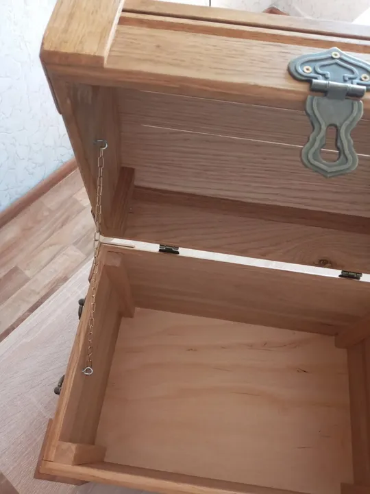 Скриня з масиву дууба Продаж