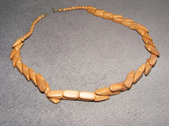 Старые деревянные бусы. З аукціону