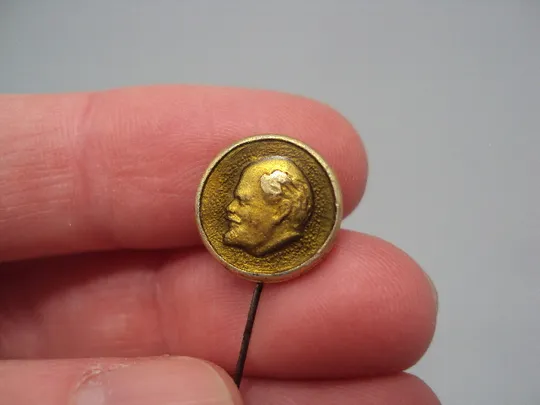 Купити Знак Ленин голова портрет профиль круглый ссср фрачник игла №17675